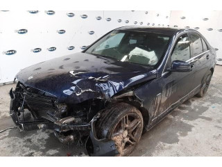 Стойка амортизатора  Mercedes C W204 2007-2013      2.1  дизель