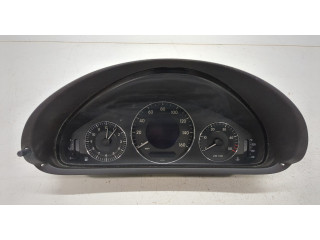 Панель приборов  Mercedes CLK W209 2002-2009       A2095403611     