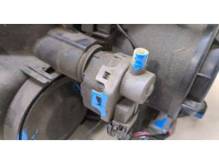 Фара передняя  Nissan Qashqai 2006-2013 правая 