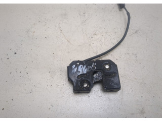 Замок капота  Nissan X-Trail (T30) 2001-2006     