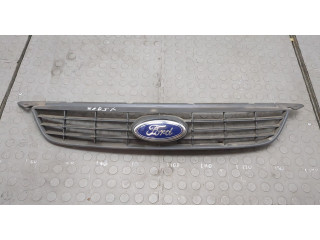 Решетка радиатора  Ford Focus 2 2008-2011          