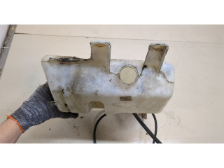 Бачок омывателя  Nissan Note E11 2006-2013    