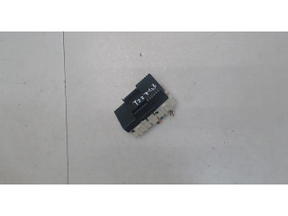 Блок предохранителей  Ford S-Max 2006-2010          1.8