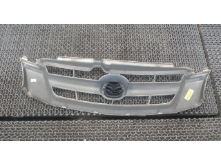 Решетка радиатора  Mazda Tribute 2001-2007          2.3 EF92-50-711AA