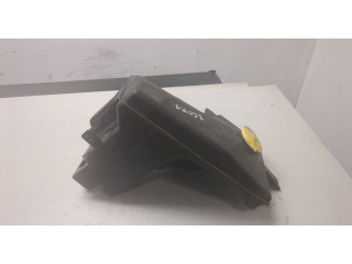 Бачок омывателя  Mazda 6 (GG) 2002-2008 G22D7481B  6   1.8