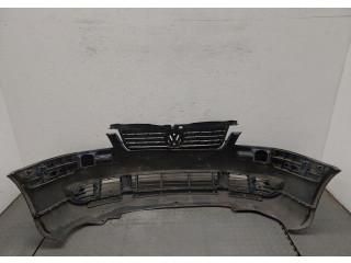Бампер  Volkswagen Passat 5 2000-2005 передний   