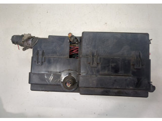 Блок предохранителей  Mazda 3 (BK) 2003-2009         