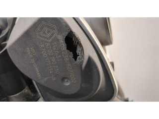 Форсунка топливная  Renault Scenic 2009-2012         