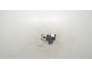 Замок багажника  Audi A8 (D3) 2005-2007       