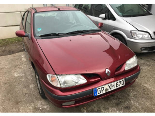 Генератор  Renault Megane 1996-2002           1.6 бензин