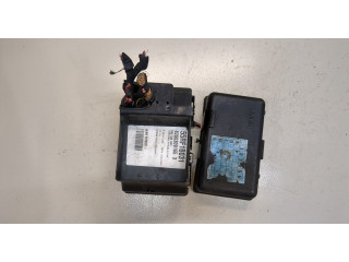 Блок предохранителей  Renault Espace 4 2002-           3.5