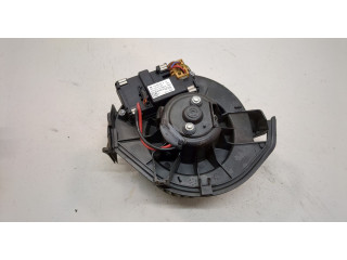 Моторчик печки  Audi A6 (C6) 2004-2011 4F0820020A    4F0820020A   