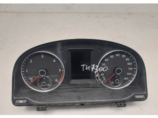 Панель приборов  Volkswagen Touran 2010-2015            