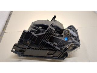 Фара передняя  Land Rover Freelander 2 2006-2014 правая 