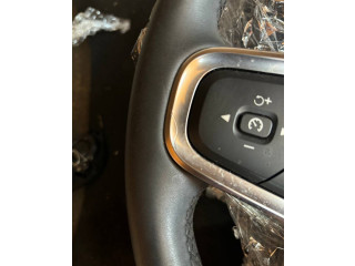 Руль  Volvo XC40           