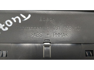Панель приборов  Mercedes B W245 2005-2012              Бензин