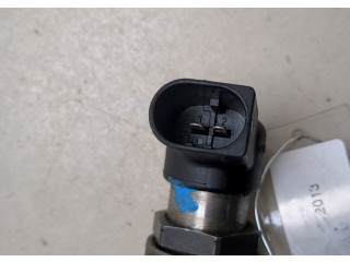 Форсунка топливная  Seat Ibiza 4 2008-2015    03L130277S     