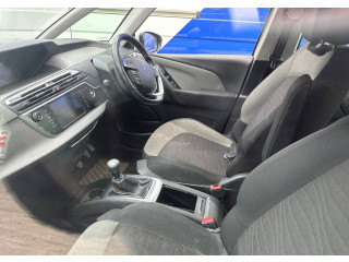 Стойка амортизатора  Citroen C4 Picasso 2013-2016      1.6  дизель