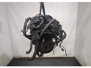 Клапанная крышка двигателя ДВС  Ford Focus 2 2005-2008 1.6     