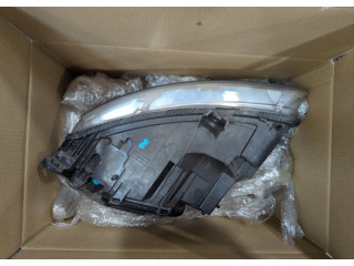 Фара передняя  Audi A6 (C6) Allroad 2006-2012 правая 