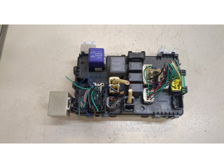 Блок предохранителей  Pontiac Vibe 1 2002-2008         