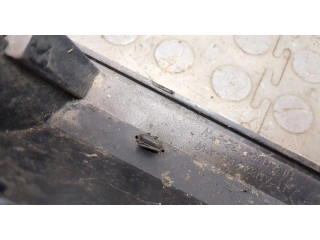 Решетка радиатора  Land Rover Range Rover Sport 2009-2013          AH323138AW
