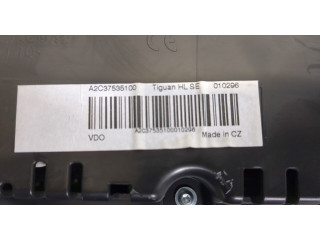 Панель приборов  Volkswagen Tiguan 2011-2016            