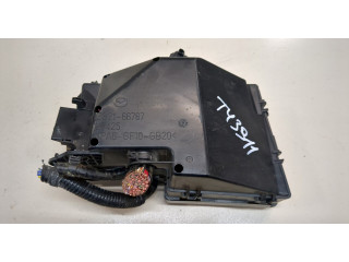 Блок предохранителей  Mazda CX-7 2007-2012      EG2166767   