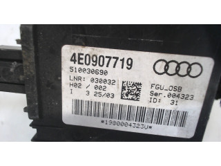 Блок комфорта  Audi A8 (D3) 2002-2005      4E0907719    