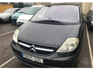 Интеркулер  Citroen C8 2002-2008 2.2      