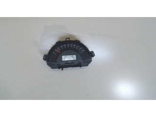 Панель приборов  Smart Fortwo 1998-2007       Q0001184V026000000    0.7  Бензин