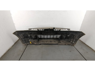 Решетка радиатора  Renault Megane 2 2002-2009          