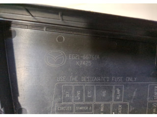 Крышка блока предохранителей  Mazda CX-7 2007-2012      EG2166761A    2.3