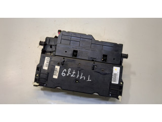 Блок предохранителей  BMW 3 E46 1998-2005      8364542   