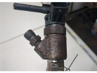 Форсунка топливная  Jeep Grand Cherokee 2013-    0445110523     