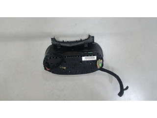 Панель приборов  Volkswagen Polo 2001-2005       6Q0920800P    1.2  Бензин