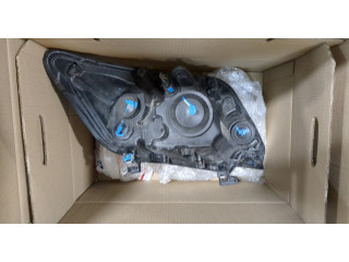 Фара передняя  Ford Kuga 2008-2012 левая 