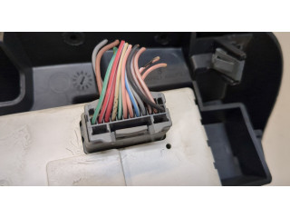 Дисплей бортового компьютера  Renault Megane 3 2009-2016 28049044r   3      