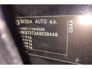 Дисплей бортового компьютера  Skoda SuperB 2008-2015 3T0919201        