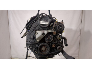 Клапанная крышка двигателя ДВС  Opel Astra J 2010-2017 1.7     