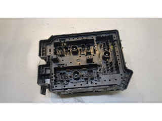 Блок предохранителей  Buick Encore GX 2024-      42823946   