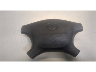 Подушка безопасности водителя  Toyota Avensis 1 1997-2003     
