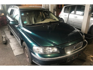 Стойка амортизатора  Volvo V70 2001-2008     2.4  бензин