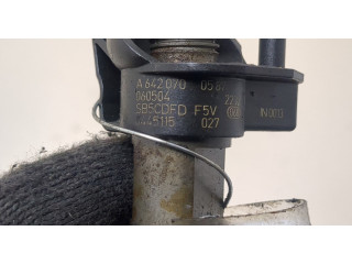 Форсунка топливная  Mercedes ML W164 2005-2011    0445115027     
