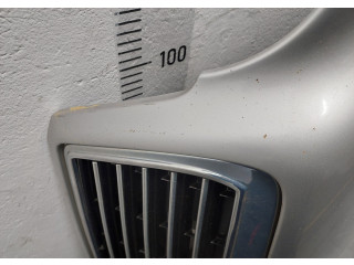 Решетка радиатора  Mercedes E W210 1995-2002          
