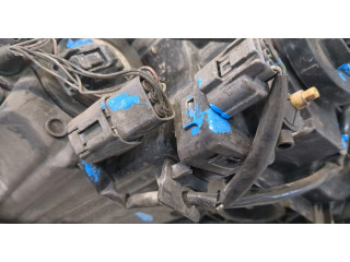 Фара передняя  Mazda 5 (CR) 2005-2010 правая 