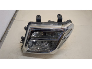 Фара передняя  Nissan Pathfinder 2004-2014 левая 