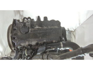 Клапанная крышка двигателя ДВС  Volkswagen Golf 6 2009-2012 1.6     