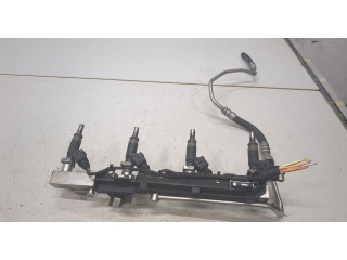 Форсунка топливная  BMW 3 E90, E91, E92, E93 2005-2012         