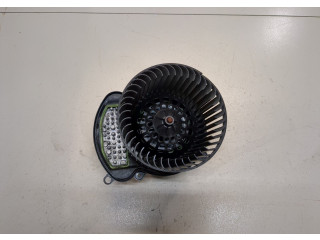 Моторчик печки  Renault Megane 4 2016-2020 272103243R    272103243R   